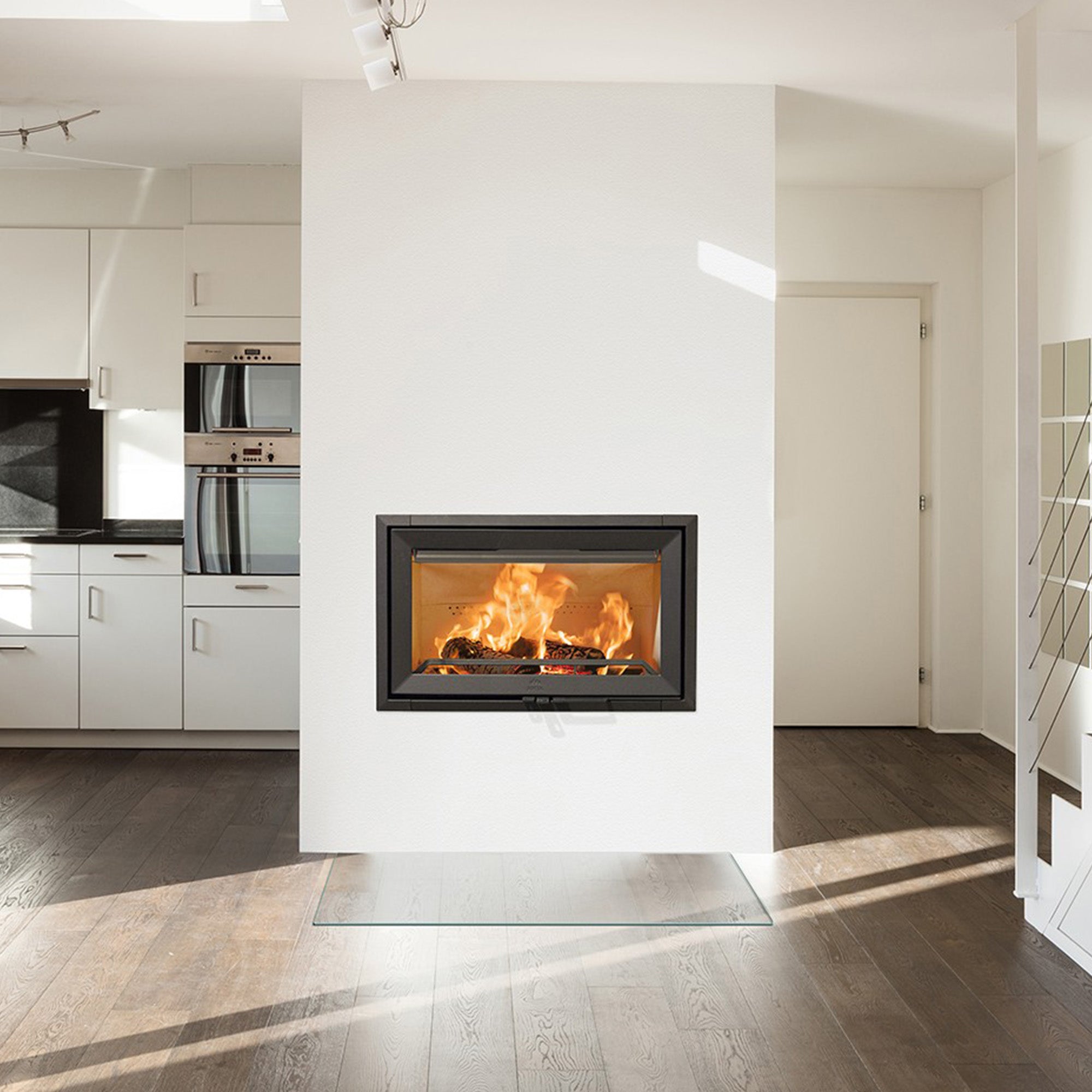 Jotul I 620 Wood Burning Stove - Optional Side Glass