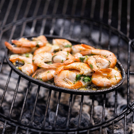 Kadai Cast Sizzling Plate with Wooden Tray