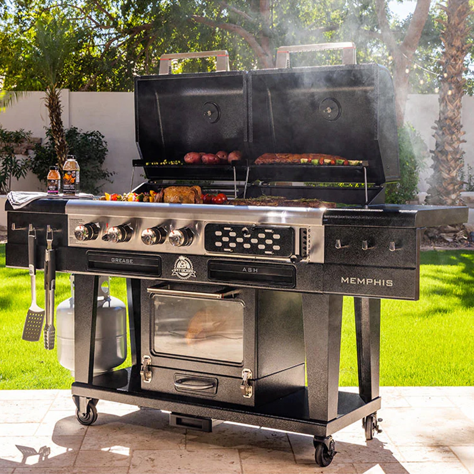 Pit Boss Memphis 2.0 Ultimate Grill - Multi Fuelled Grill - Free 6-Piece Cast Iron Cooking Set Included