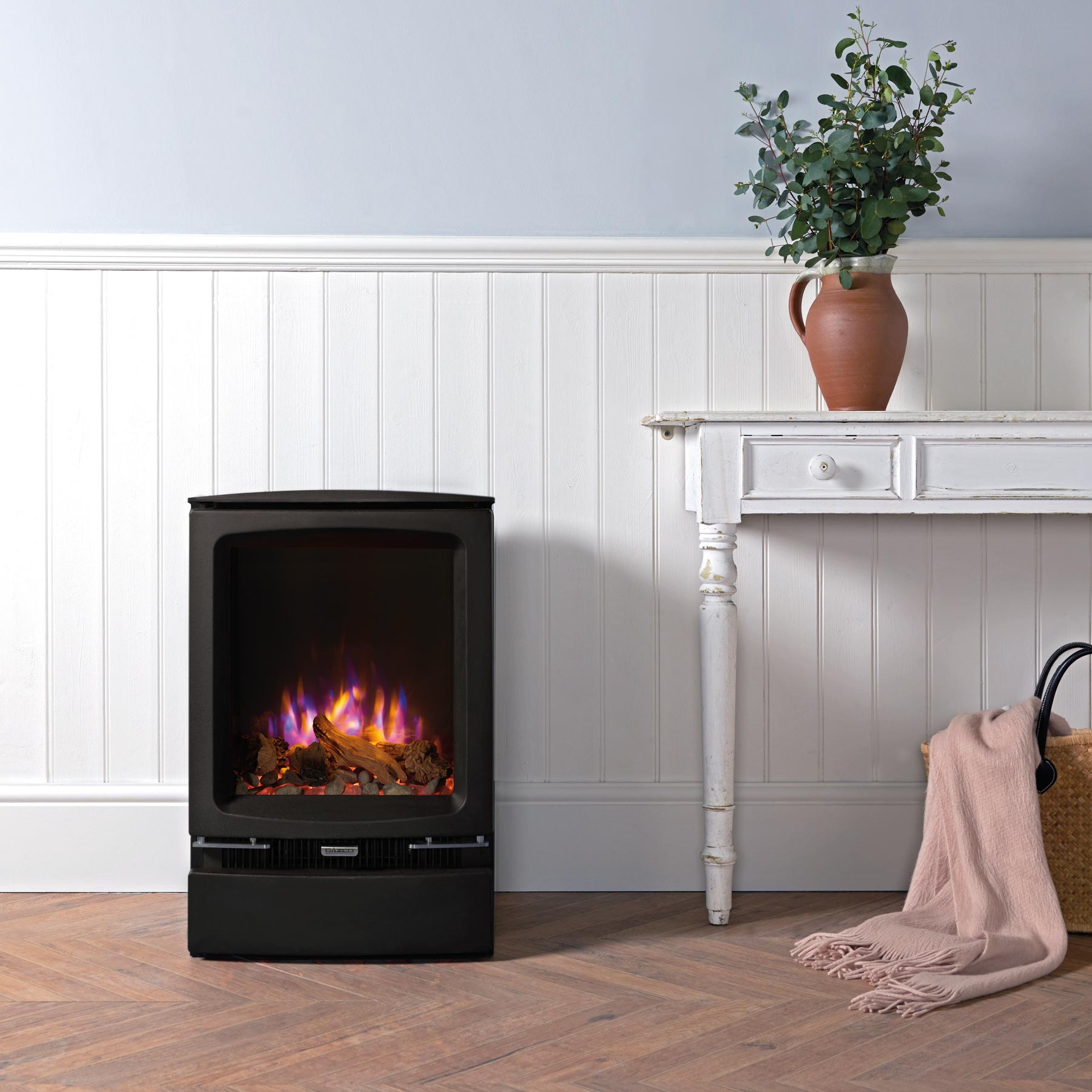 Gazco Vogue Midi Electric With Plinth