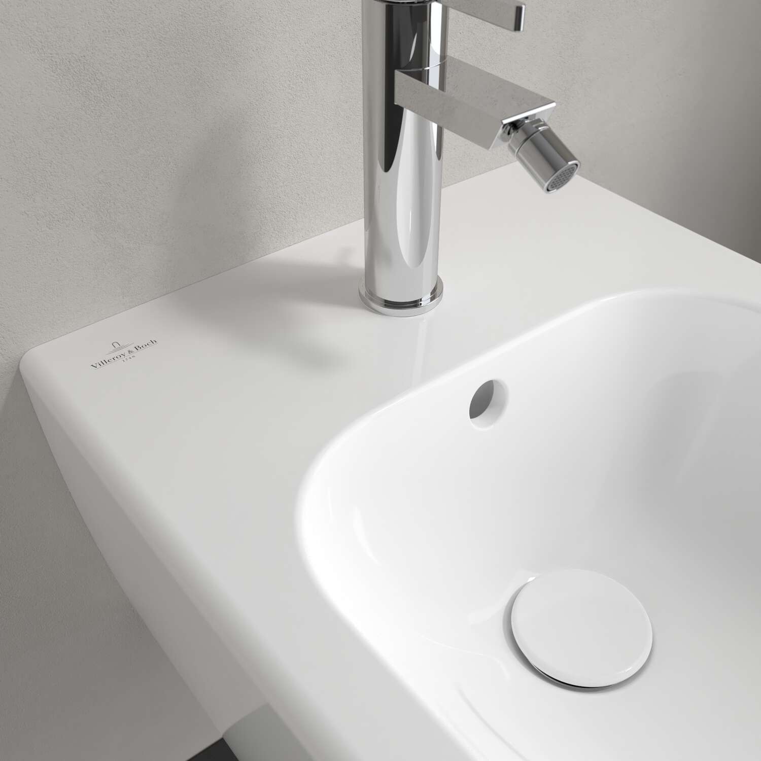 Villeroy & Boch Avento Bidet - Wall-Mounted