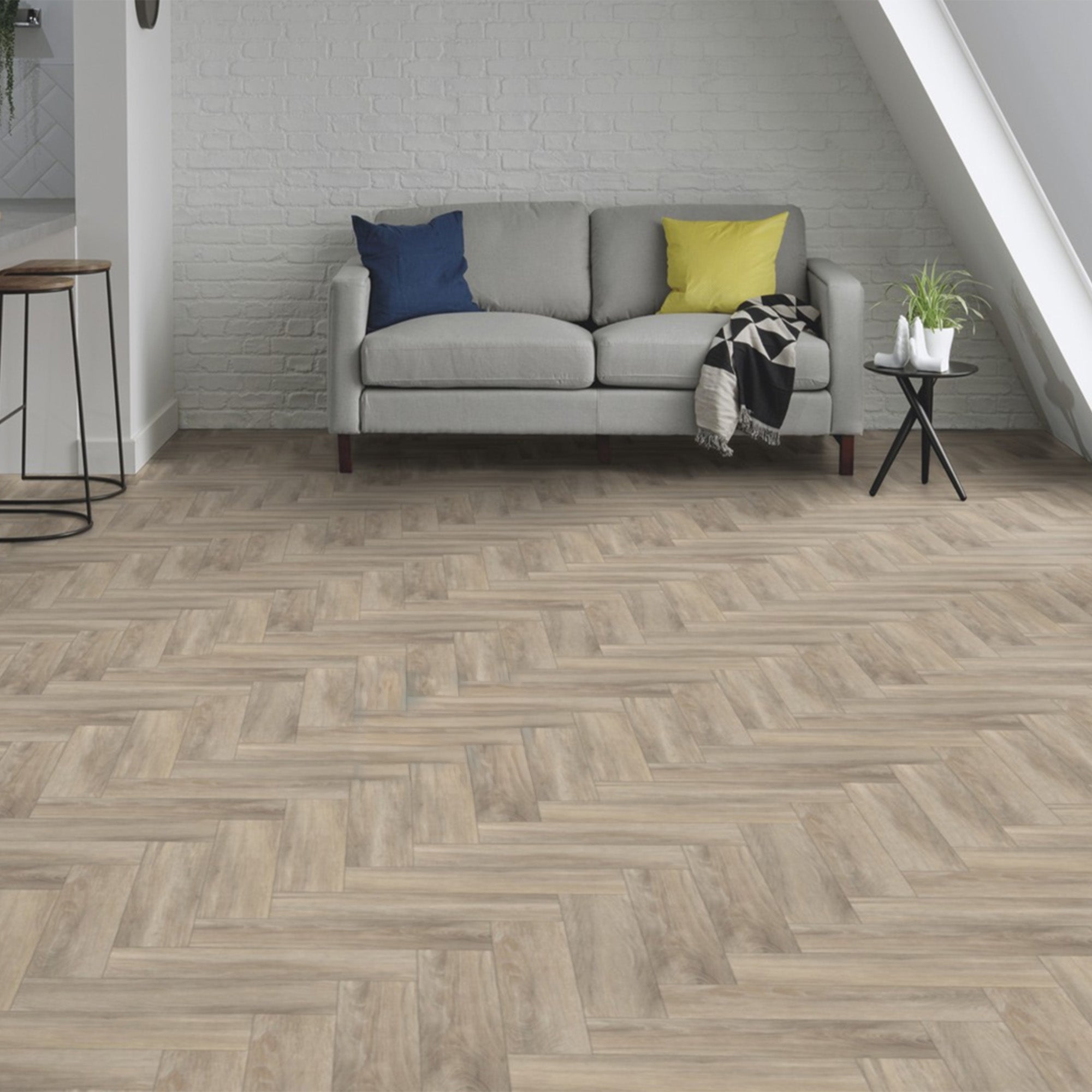 Amtico Signature Large Parquet in Malvern Oak (114 x 457mm) - Clearance