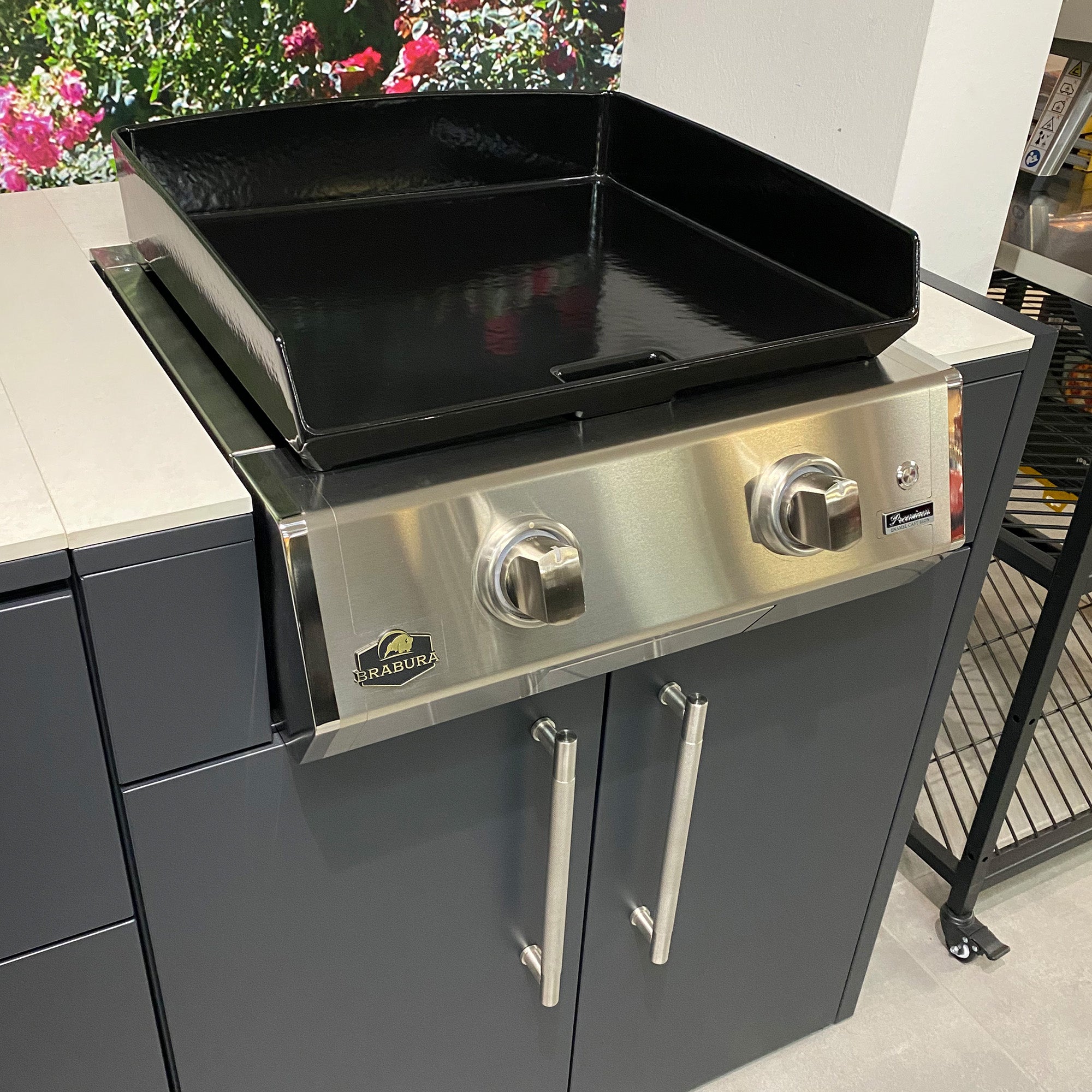 Brabura Outdoor Kitchen in Iron Frost - Ex Display Model
