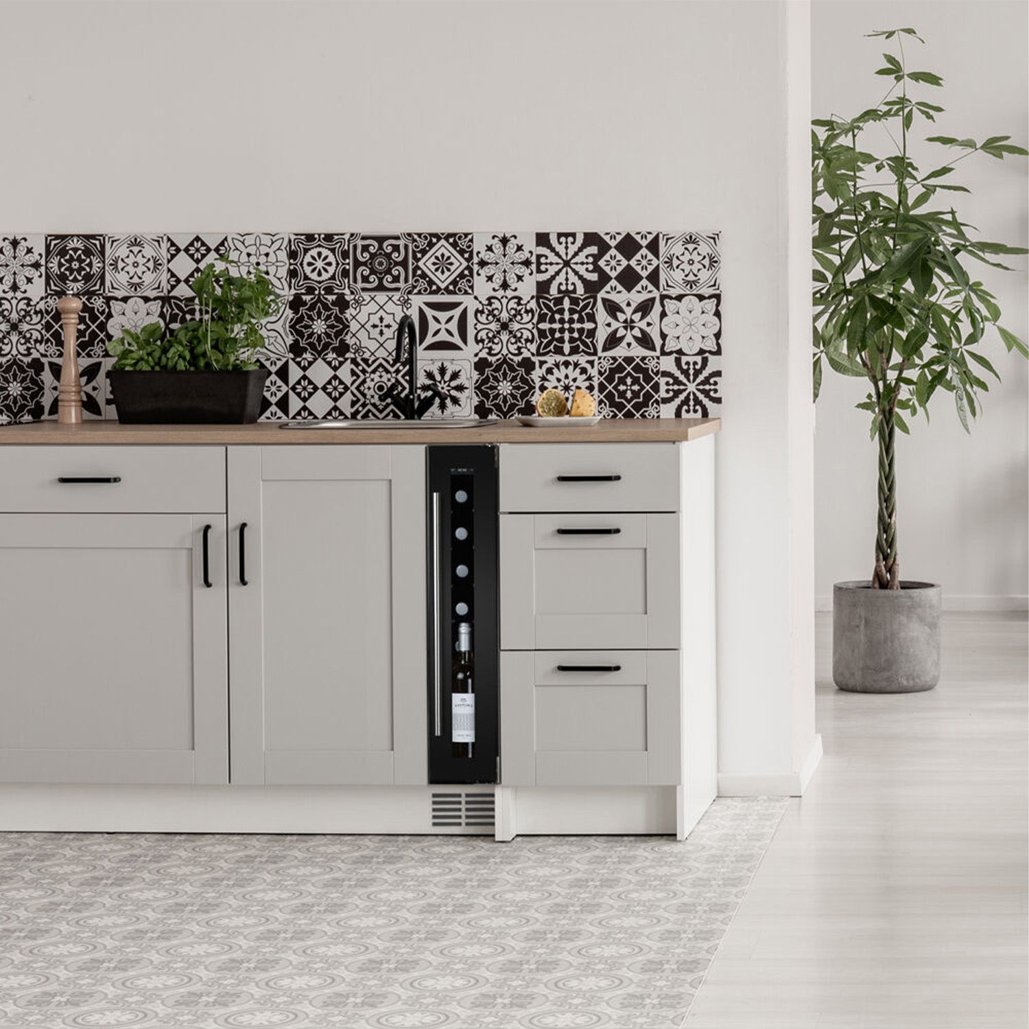 Dunavox Flow-9 Undercounter Wine Cooler - Available in 2 Colours