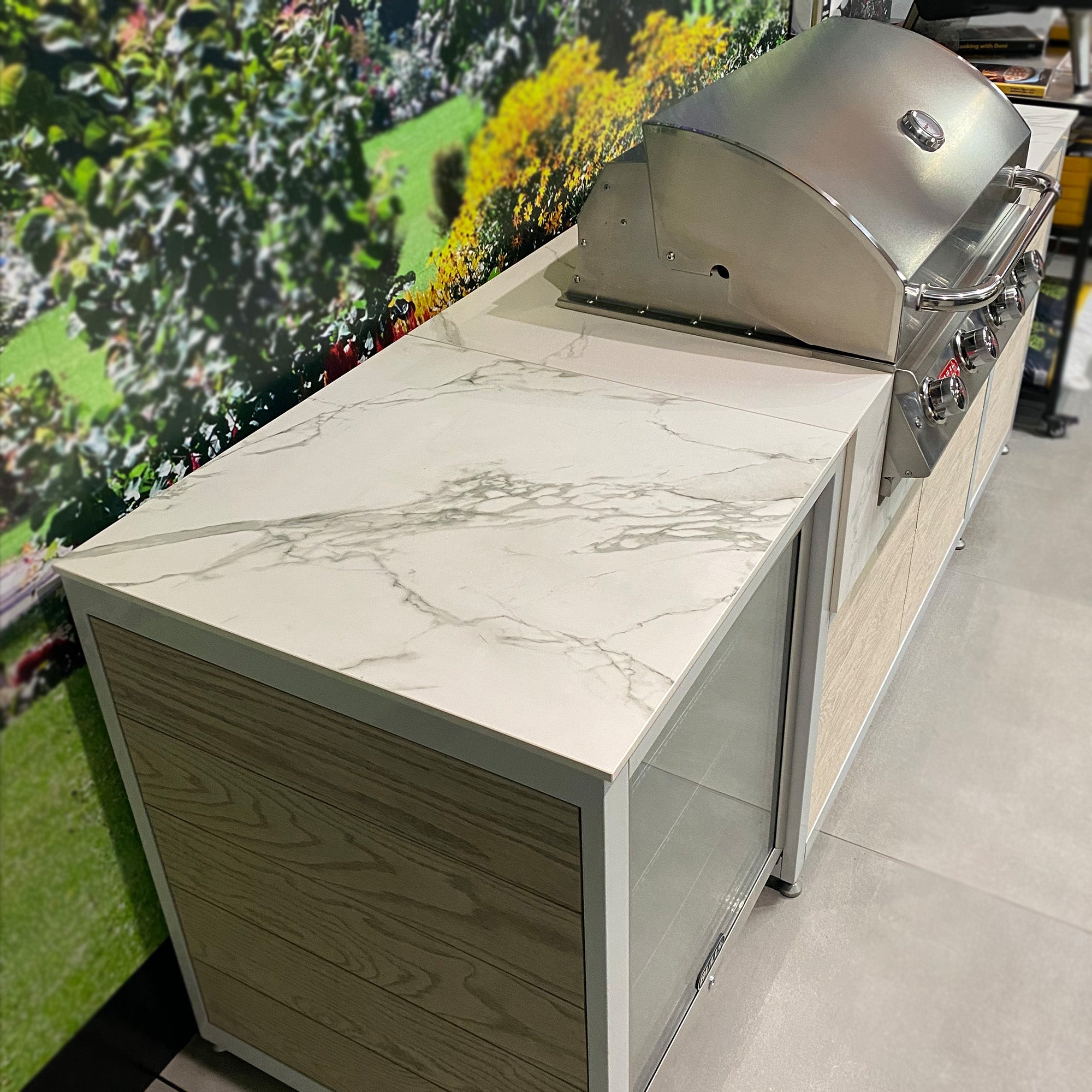 EO Outdoor Kitchen Including Bull BBQ Lonestar Gas Grill and Fridge - Ex Display Model