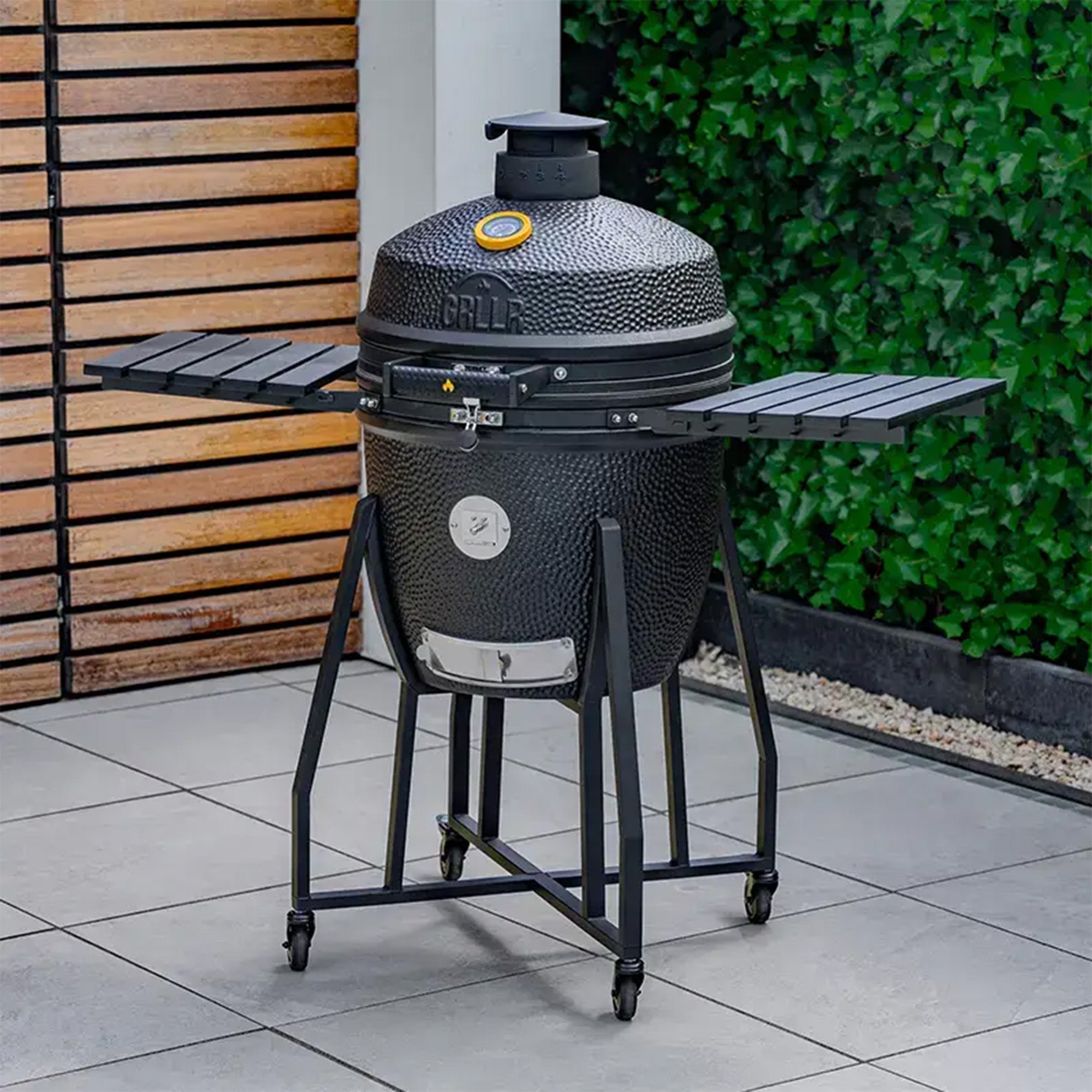 GRLLR Ember Kamado Classic 22 with Trolly - Charcoal Black