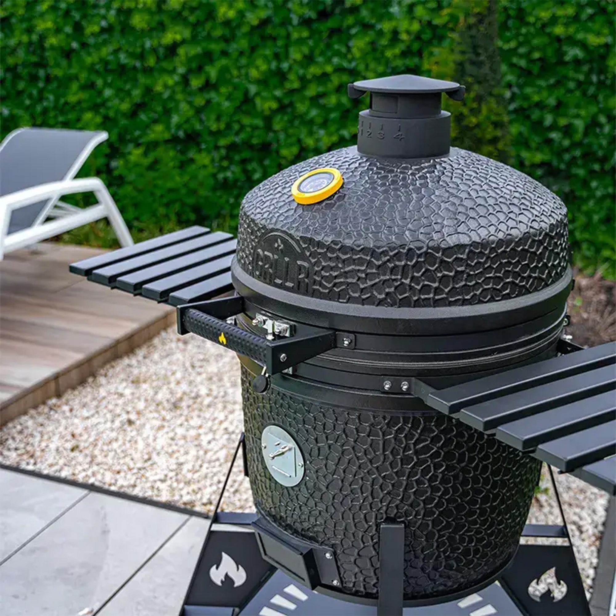 GRLLR Ember Kamado Pro with Trolly - Charcoal Black