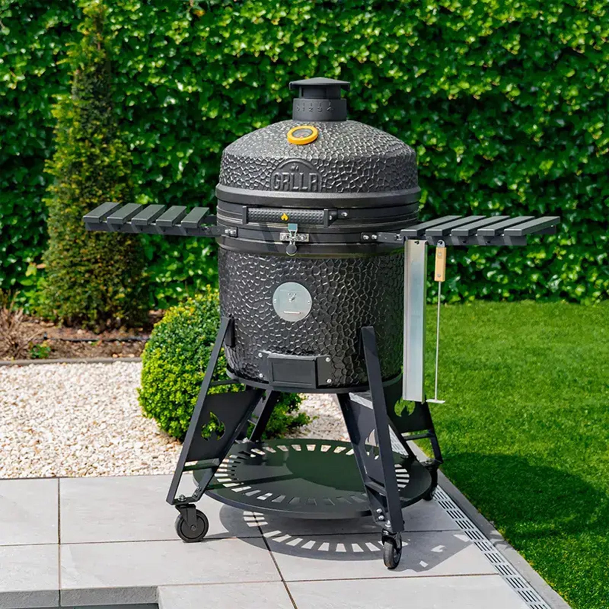 GRLLR Ember Kamado Pro with Trolly - Charcoal Black