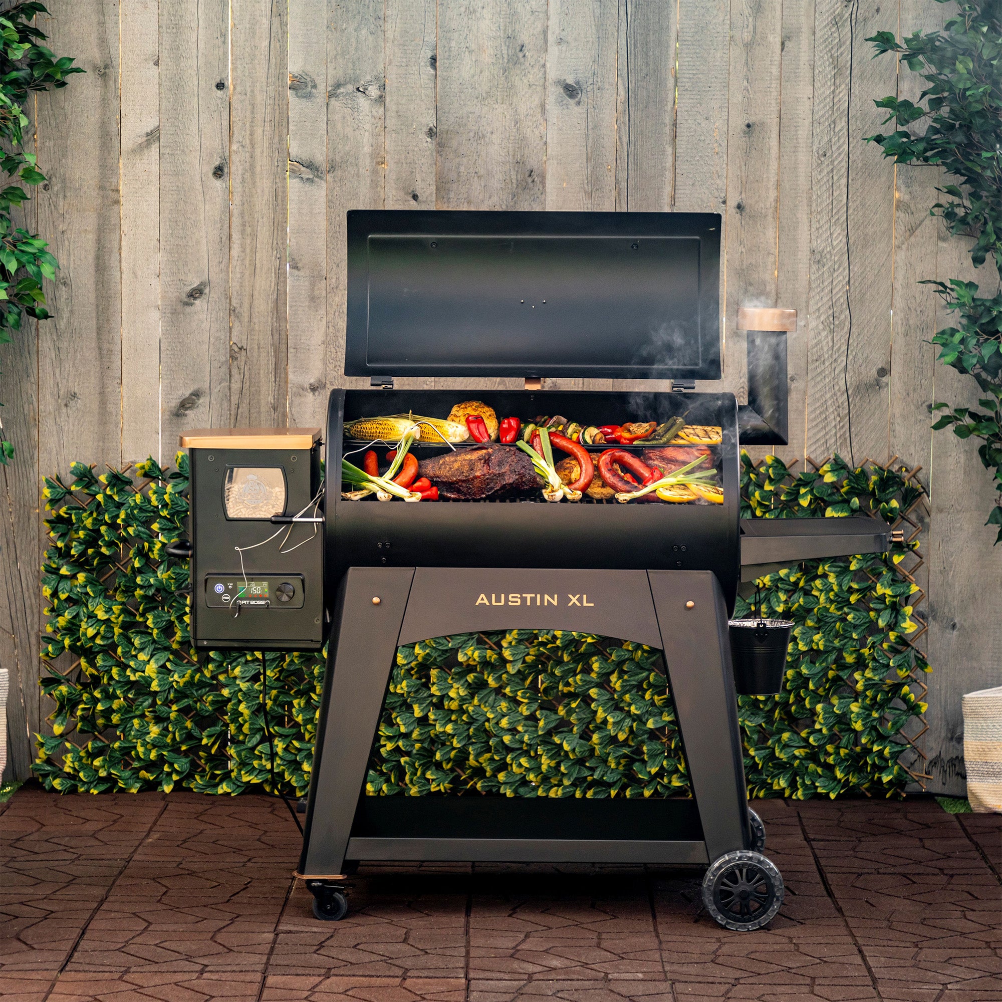 Pit Boss Austin XL Wood Pellet Smoker - Onyx Edition - Includes Free Cover