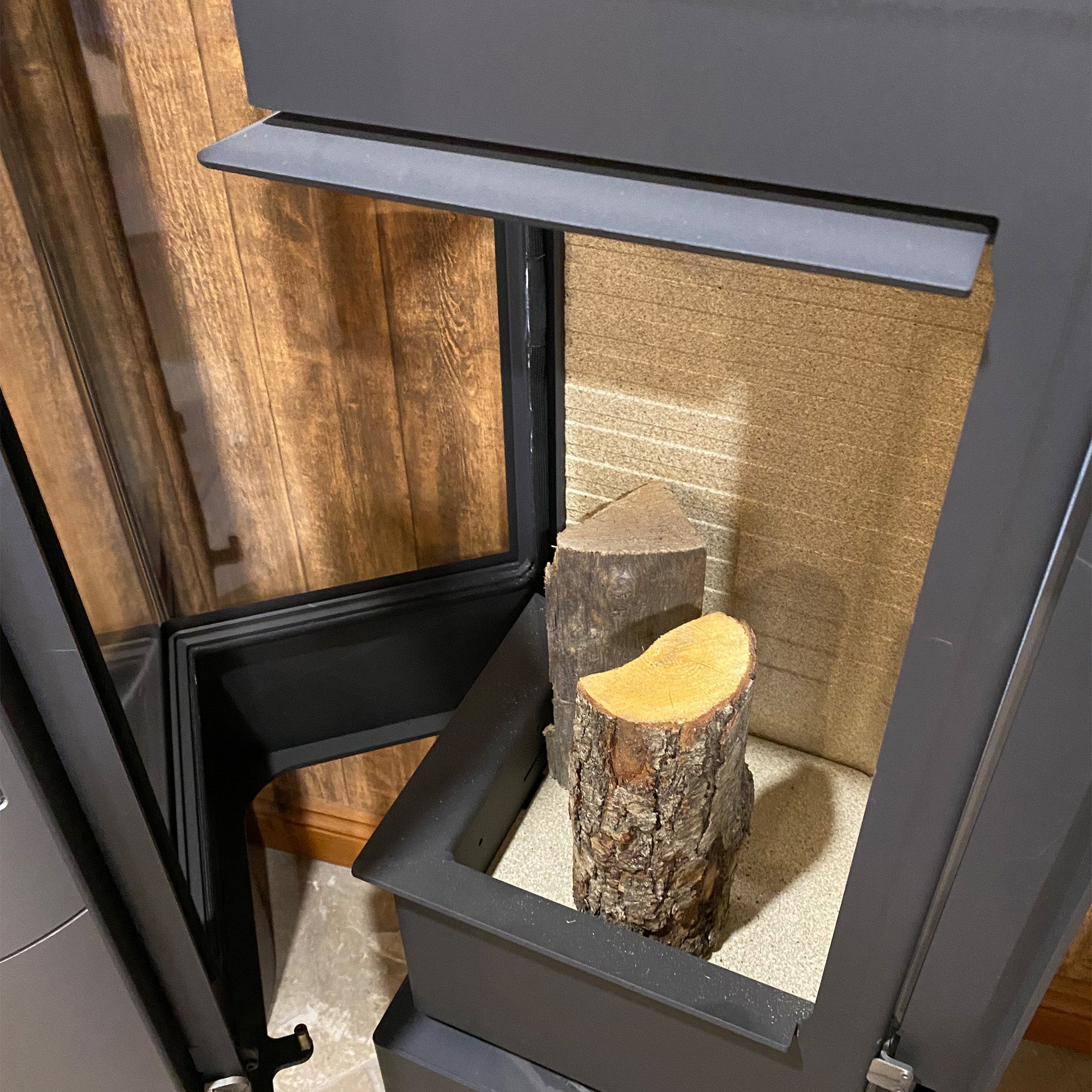 Rais Q-Be 5.9kw Wood Burning Stove