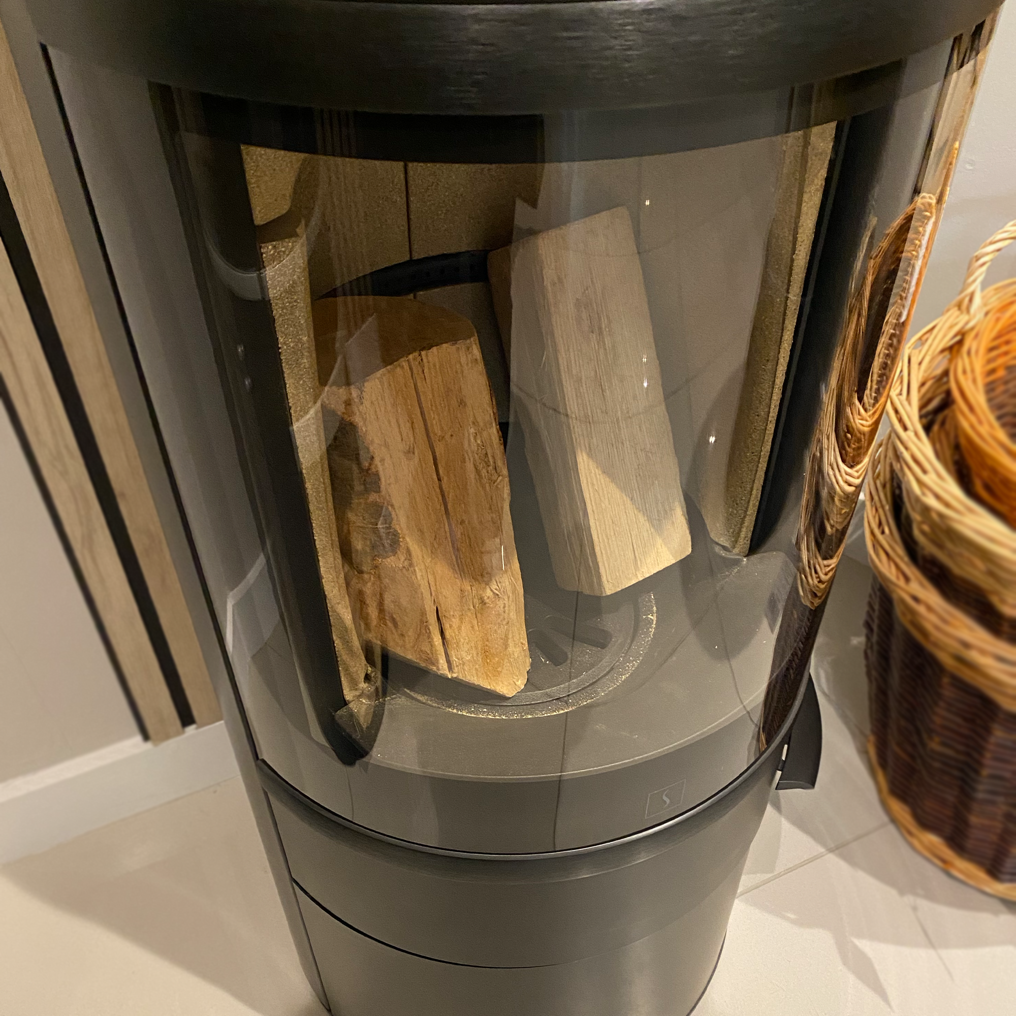 Scan Stoves - Scan 83-1 Black Wood Burning Stove - Ex Display