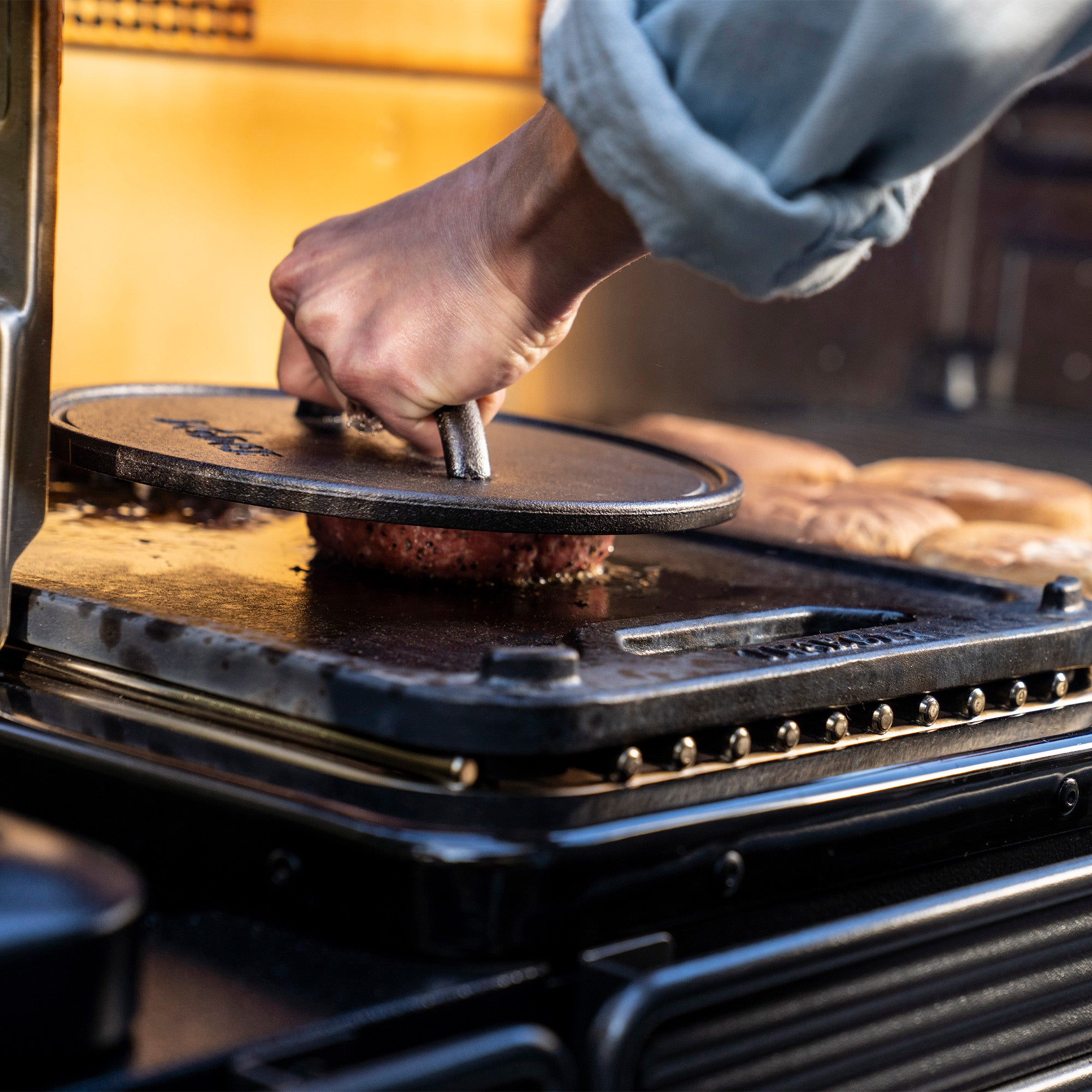 Traeger ModiFIRE® Reversible Cast Iron Griddle