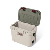 Yeti Roadie 15 Cool Box - Cape Taupe/Pampa Limited Edition Colour
