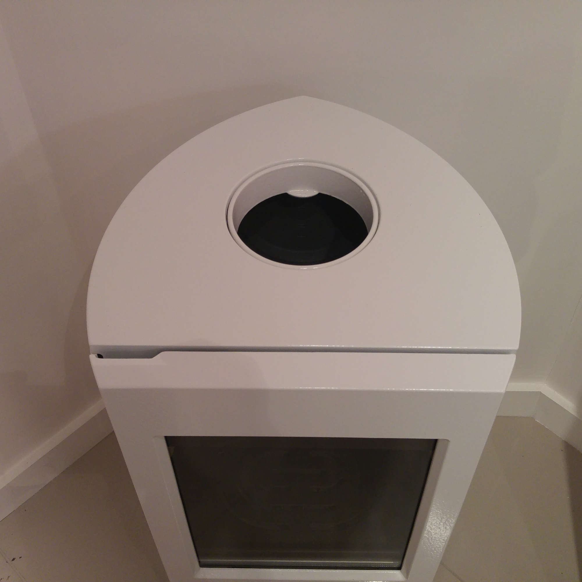 Jotul F163 Wood Burning Stove in White Enamel