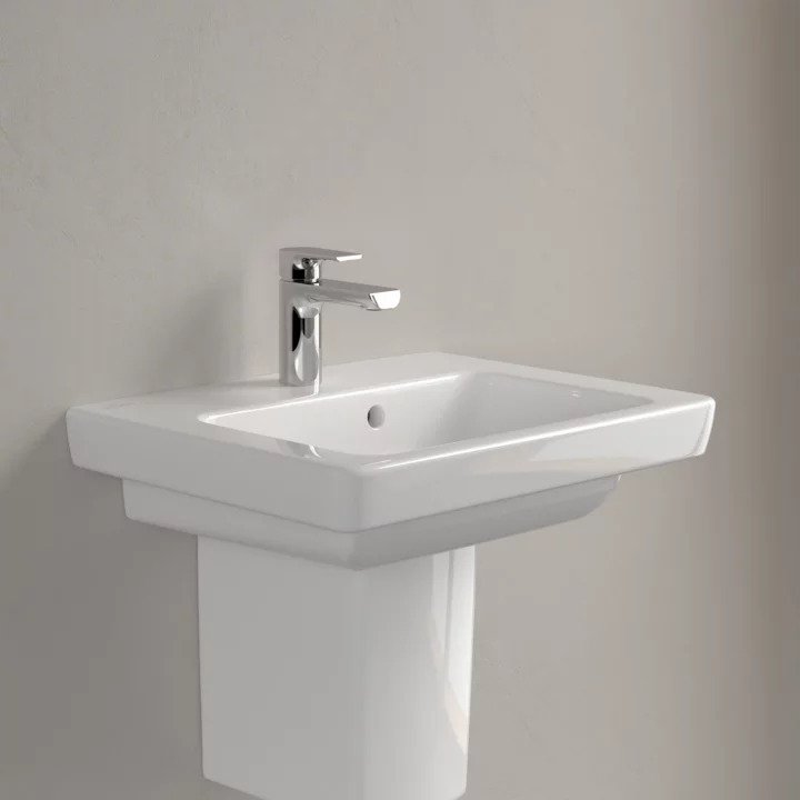 An image of Villeroy & Boch Subway 2.0 Handwashbasin, 500 x 400 x 150 mm