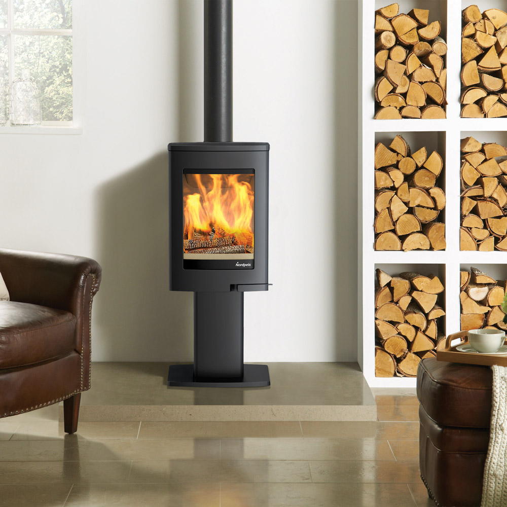 An image of Nordpeis Uno 1 Wood Burning Stove - EcoDesign Ready - Not Required